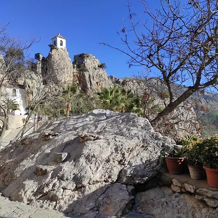 La Coveta De Guadalest